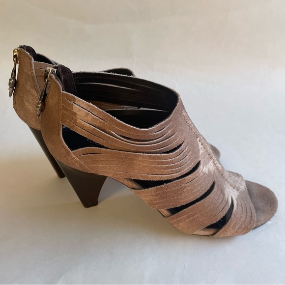 Donald J. Pliner Tan Suede Peep Toe Heels 6.5M - Picture 8 of 11